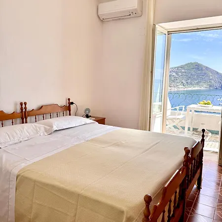 Egidio 2 * Ischia